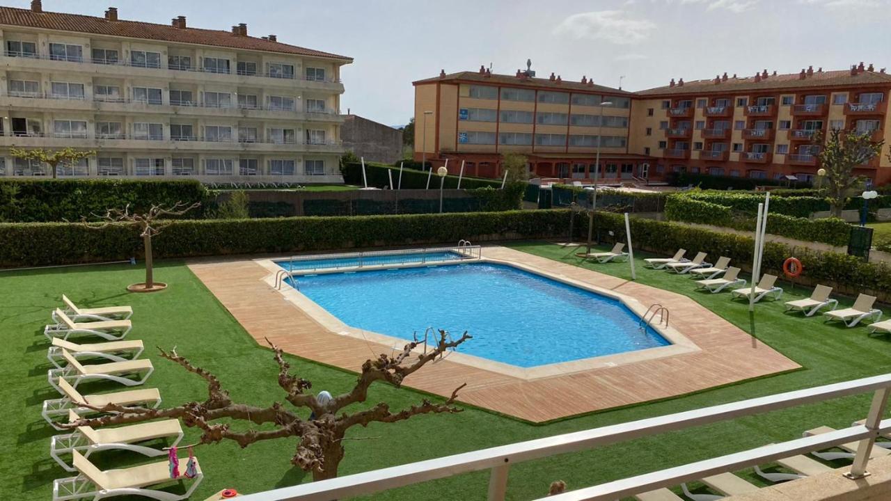 Festastar Estartit Playa Apartment ลาเอสตาร์ติต ภายนอก รูปภาพ