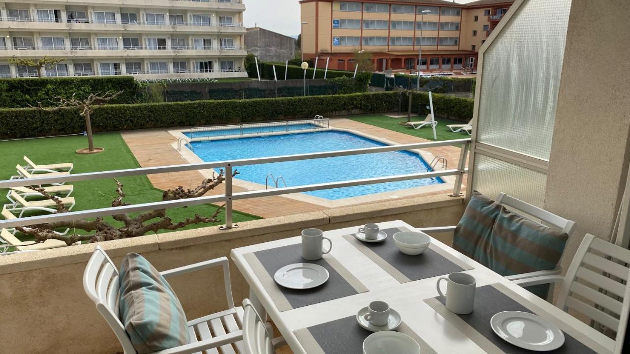 Festastar Estartit Playa Apartment ลาเอสตาร์ติต ภายนอก รูปภาพ