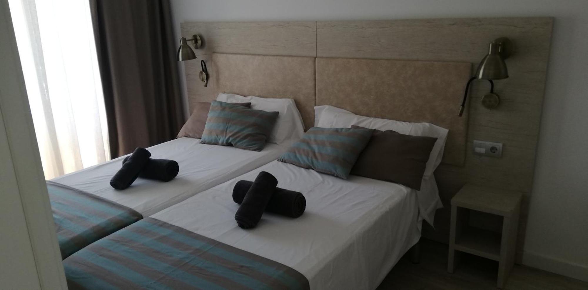 Festastar Estartit Playa Apartment ลาเอสตาร์ติต ภายนอก รูปภาพ